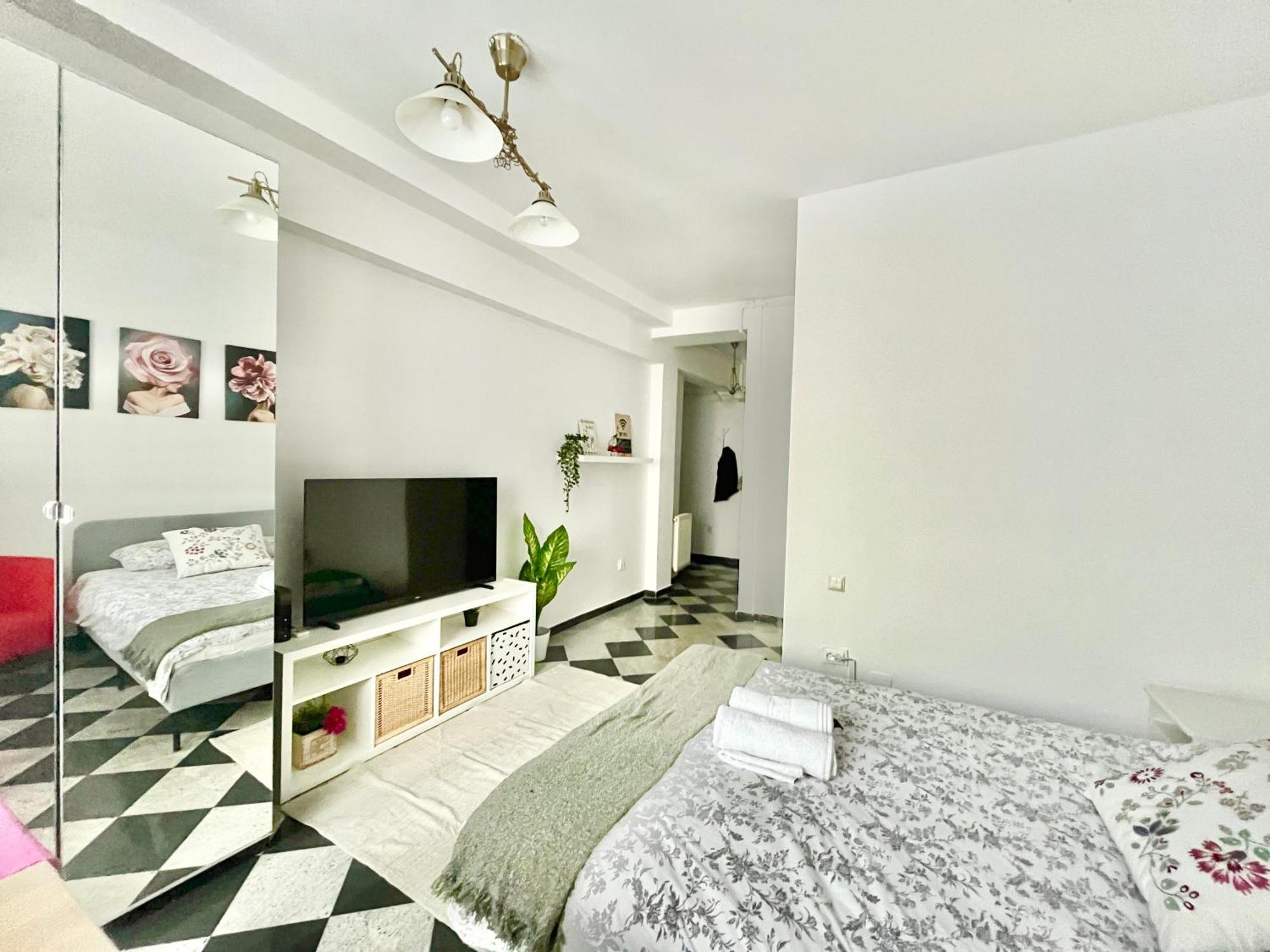 Victoriei Spacious Studio บูคาเรสต์ ภายนอก รูปภาพ