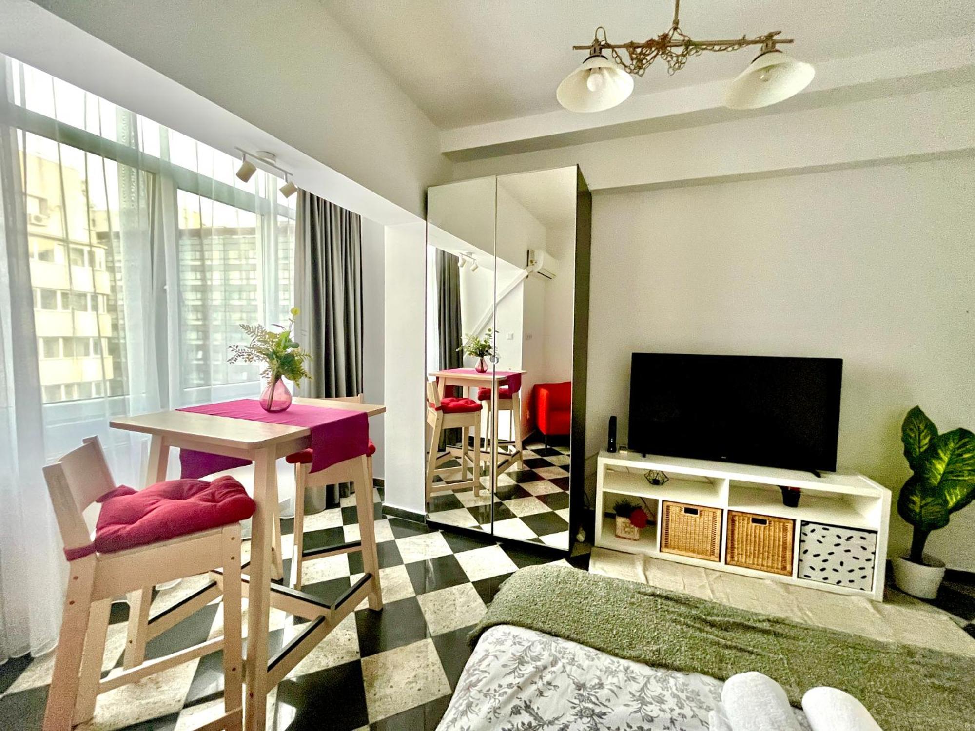Victoriei Spacious Studio บูคาเรสต์ ภายนอก รูปภาพ