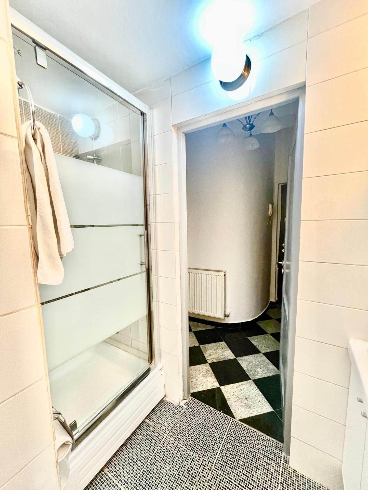 Victoriei Spacious Studio บูคาเรสต์ ภายนอก รูปภาพ
