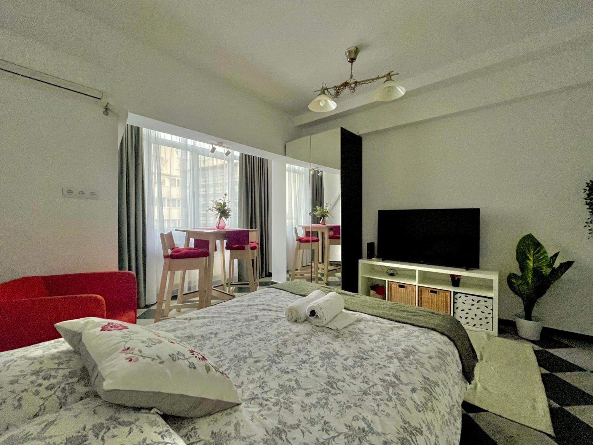 Victoriei Spacious Studio บูคาเรสต์ ภายนอก รูปภาพ